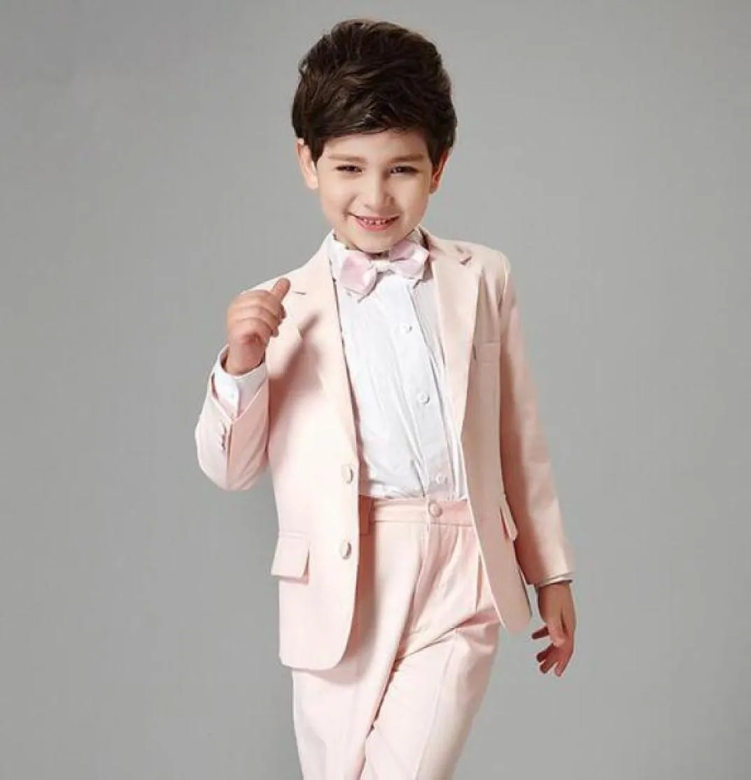 Boy039s Formalne noszenie dwóch przycisków Notch Lapel Pink Kid Complete Designer Handsome Boy Wedding Suit Boys Attire Custommade FurtP1260097