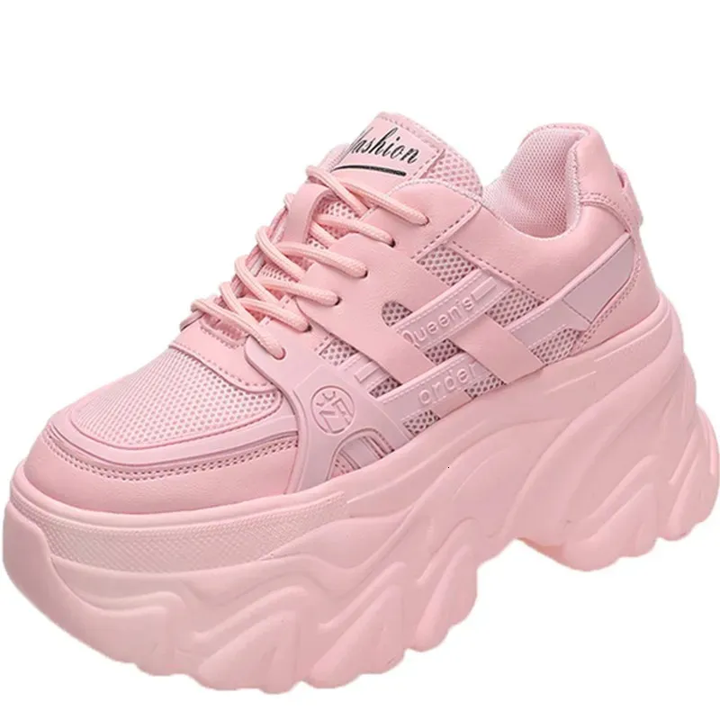 Zapatillas gruesas blancas para mujer, zapatos deportivos con plataforma de tacón oculto de otoño para mujer, zapatos informales de malla transpirable con cordones de 8CM 240228