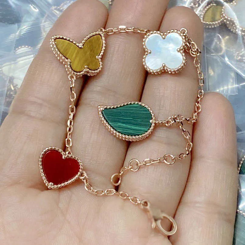 V Armband Fanjia Chaohua Armband 925 Sterling Silver Plated 18k Gold Lucky Flower Farterfly Love Clover Four Flower Armband