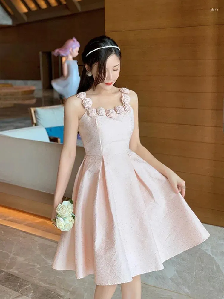 Pink Ball Gown Dress Women Summer Casual Slim Fit Knee-Length Spaghetti Strap Floral from Dhgate Basic & Casual Dresses - price 54.98 Pink Ball Gown Dress Women Summer Casual Slim Fit Knee-Length Spaghetti Strap Floral from Dhgate Basic & Casual Dresses - price 54.98