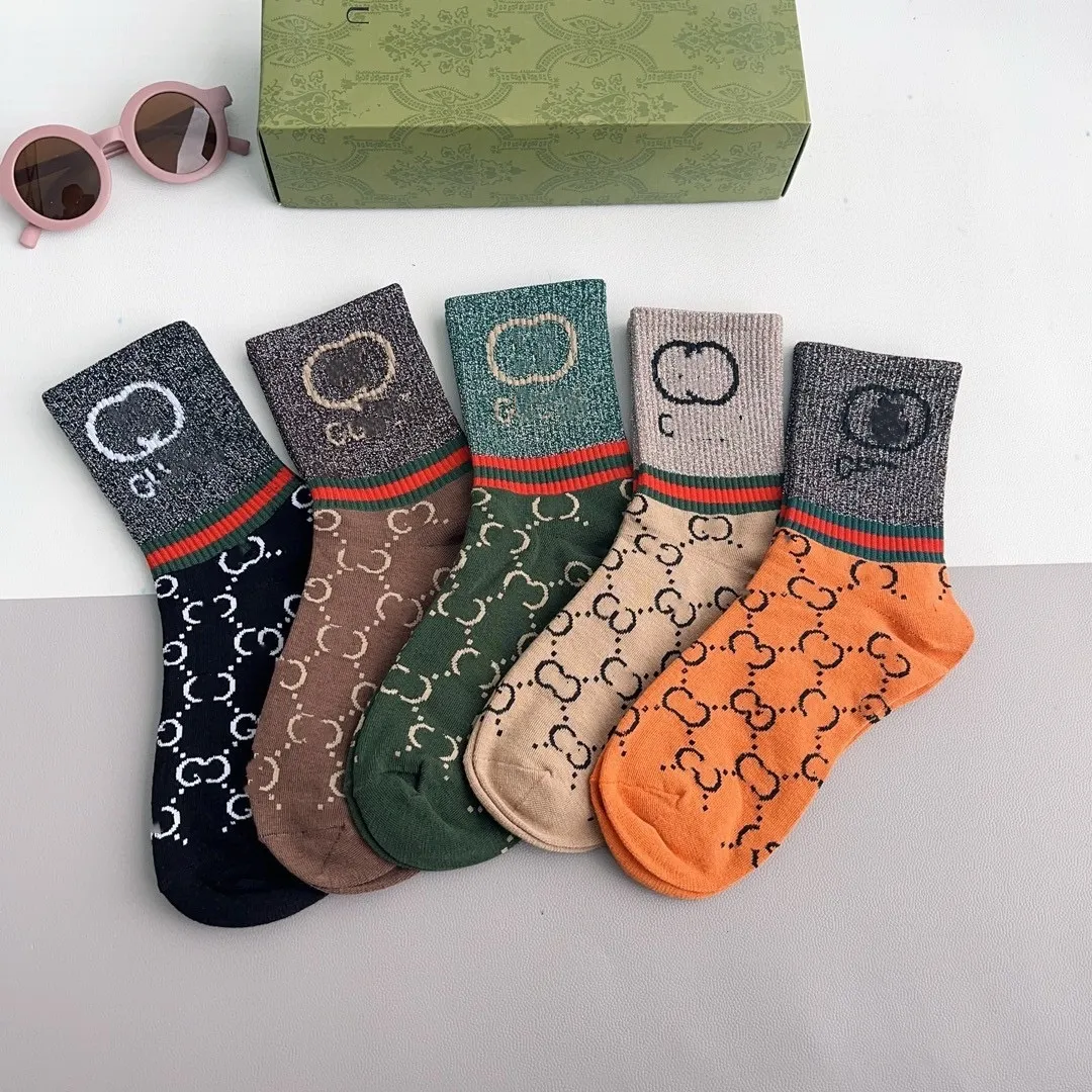 24ss Designer Classic Fashion Luxury Men's and Women's Head Embroidered shark Socks Pure Cotton Socks Classic Color Style