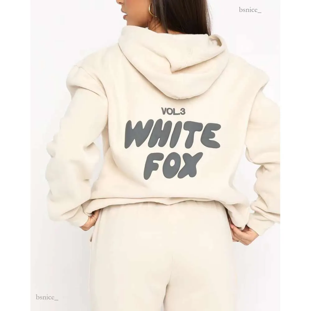 Designer-Trainingsanzüge White Fox Hoodie Damen Frühling Herbst Winter Neues Hoodie-Set Modische sportliche langärmelige Pullover-Kapuzen-Jogginghose White Fox 5516