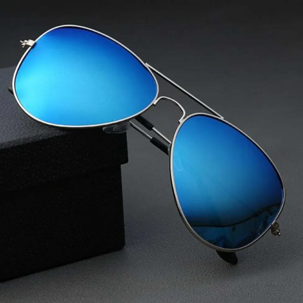 Vintage Pilot Solglasögon för män 62m klassiska design Kvinnor Shades Metal Frame Top Quality Outdoor Driving Sun Glasses UV400 Protect255N