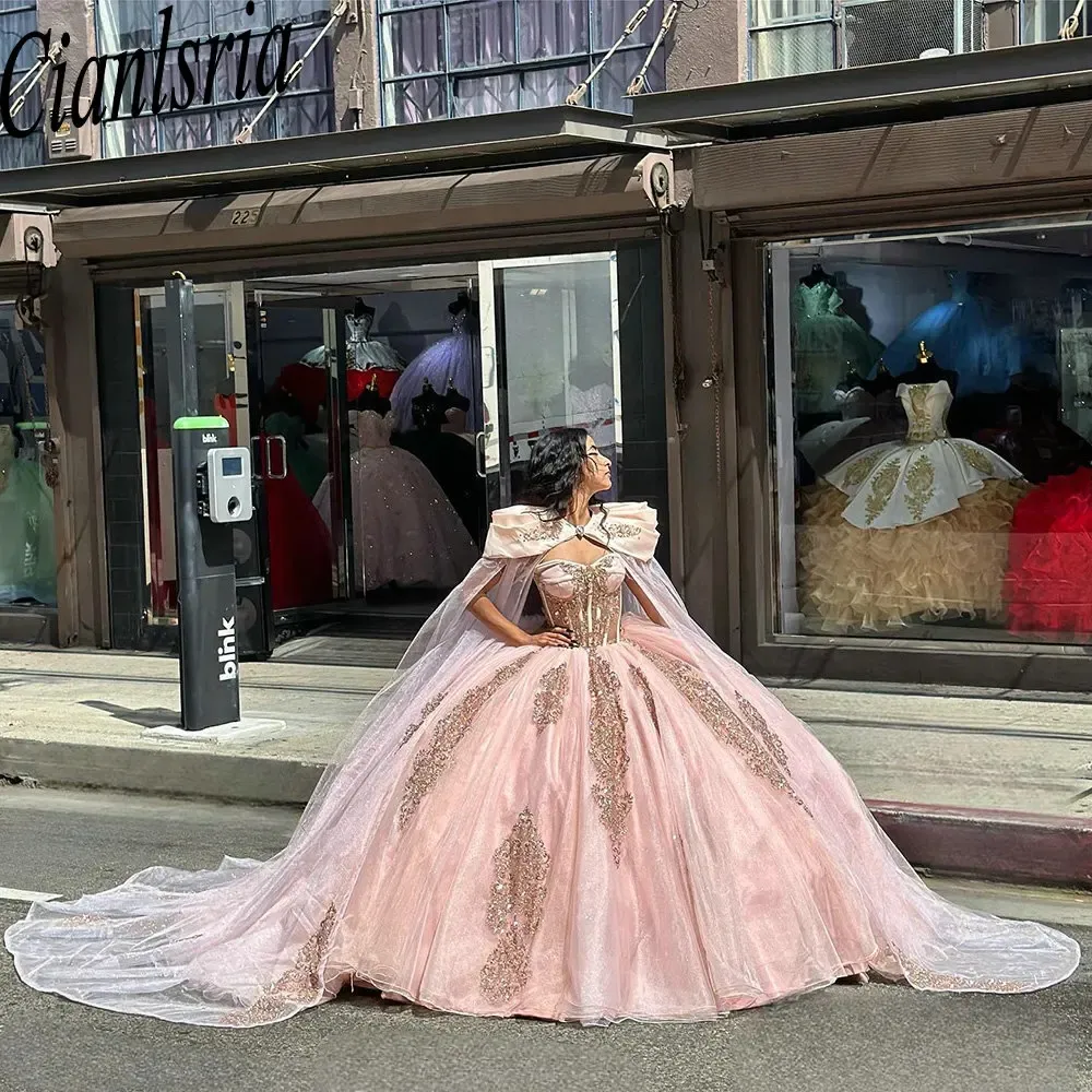 Rosa princesa lantejoulas apliques rendas quinceanera vestidos de baile com capa ilusão espartilho vestidos de 15 anos