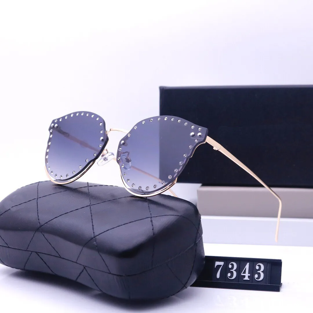 Vintage Driving Designer Sonnenbrille Klassische polarisierte Polaroid -Objektiv UV400 Brillen Männer Frauen Unisex Travel Strand Outdoor Sportart Sonnenbrille Mode Glas Glas