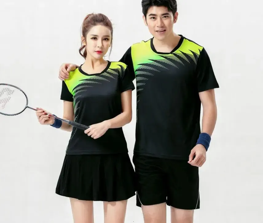 Комплекты спортивной одежды для волейбола Быстросохнущие шорты из полиэстера для настольного тенниса, спортивная рубашка для тенниса, трикотаж, футболки для бадминтона 240304
