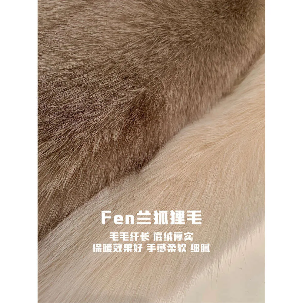 Korean Version High-End Socialite Style Dressing High Waisted Short Fox Fur Coat For Women With Small Stature 788641