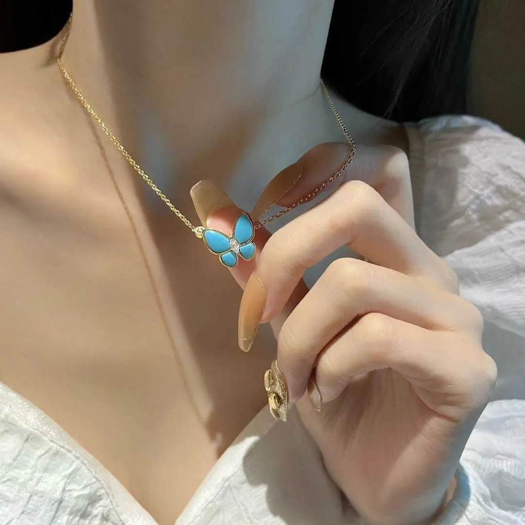 Collana con pendente di design Sweet VanCA V Collana con farfalla in argento puro oro cielo blu per catena da donna con collo a clavicola di fascia alta HZSQ