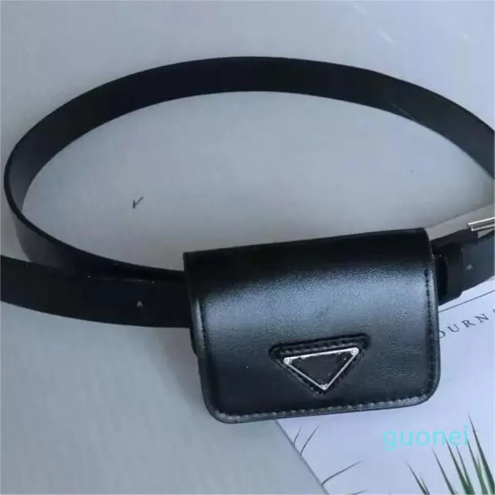 Designer-Designer Neutral Luxury PU Leather Waist Bags Black Belt Bag Fashion Geometry Triangle Letter Mini Casual Pouch Coin Purs262J