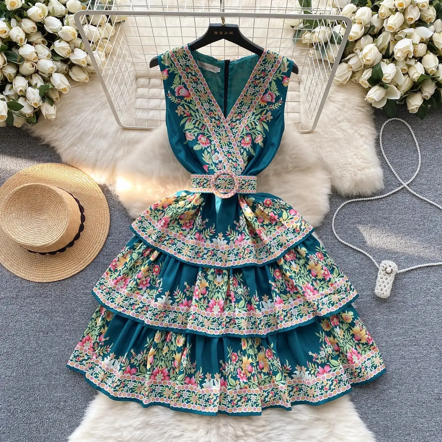 Sukienki swobodne nowe lato 2024 Style wakacyjne kaskadowe falbany mini sukienka Koś