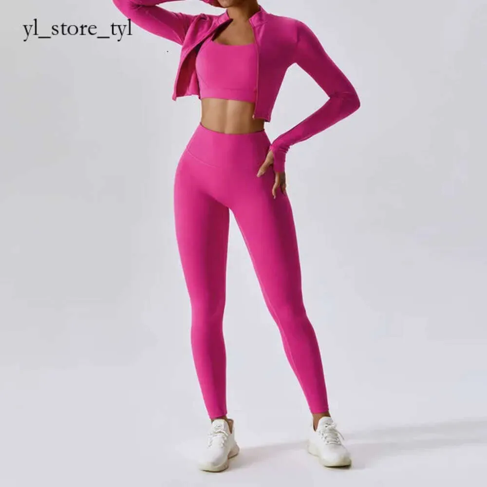 Lu Lu Yoga Tracksuit Gym Fitness Sports Sports pour les femmes Lu Lemmm Wokrout Women Clothes Pantal