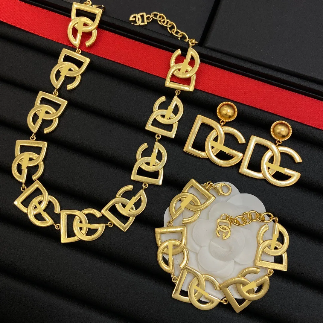 Original designer hip hop letter pendant chain earrings bracelet necklace 18K Gold party jewelry set simple For girls Women men boy