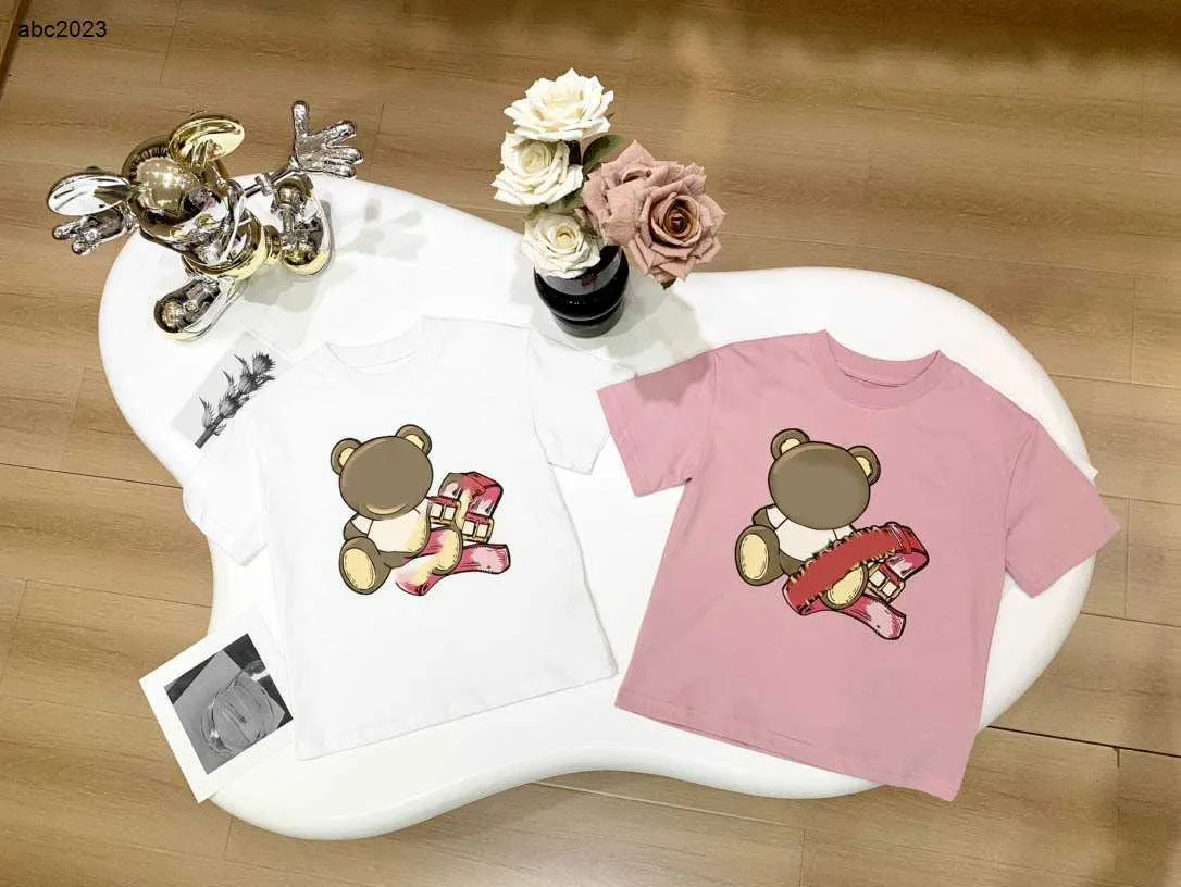 Classics Kinder-T-Shirt, Puppenbär-Muster, Baby-T-Shirt, Größe 100–150 cm, Designer-Babykleidung, Sommer, schöne rosafarbene Jungen- und Mädchen-Kurzarm-T-Shirts, 24. März