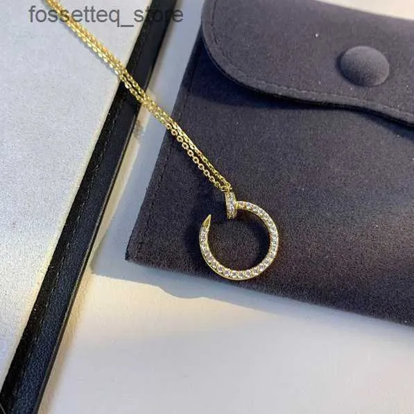 Pendentif Colliers Compteur cati V plaqué or Mijin CNC artisanat incrusté de collier de diamant complet femme Xiao Zhan même style chaîne de collier KN5R PIC3 L240309