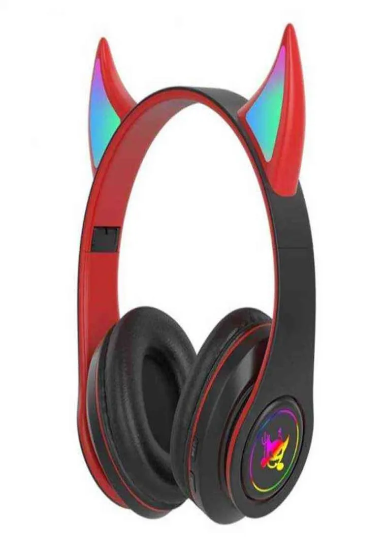 Headset Devil Ear Bluetooth hörlurar med mikrofon Stereo Music RGB blinkar för mobiltelefoner PC Gamer Gaming Headset Kids Boy7650025