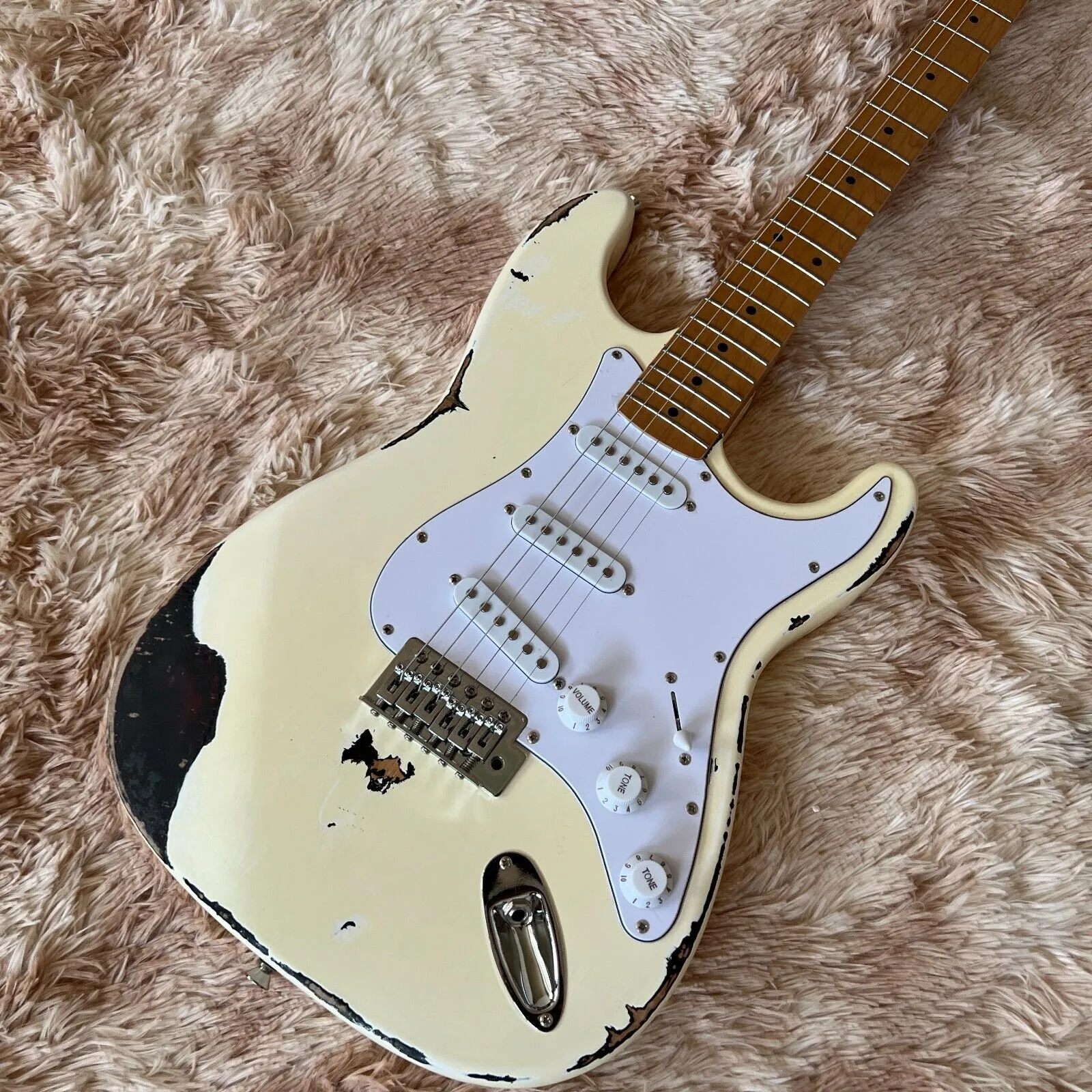 Guitarra elétrica ST Relics por mãos guitarra maple fingerboard creme branco em estoque