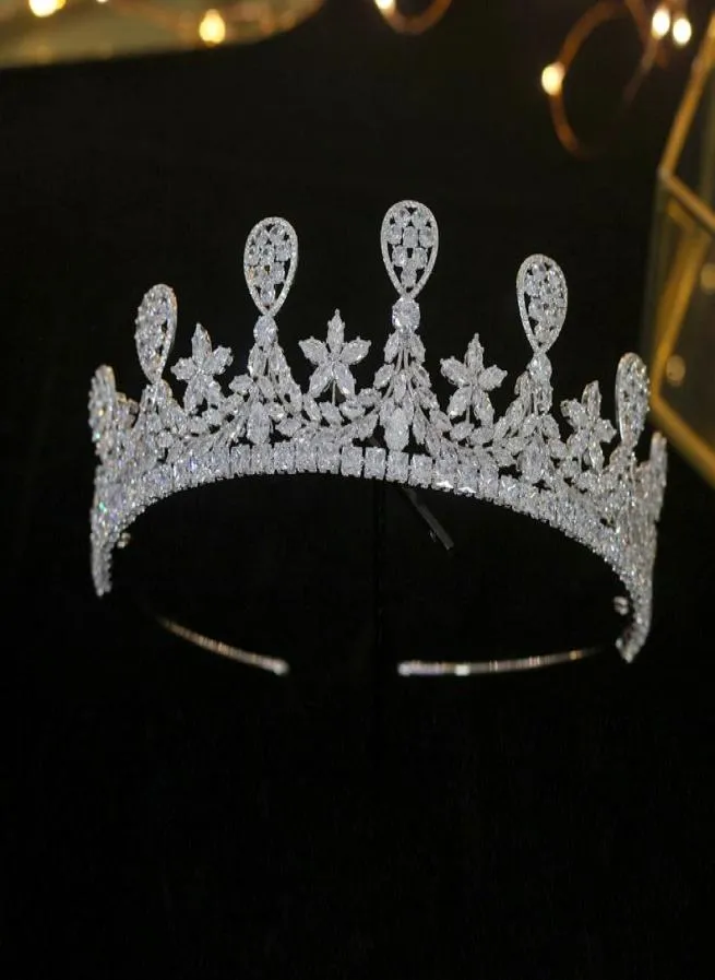 Hoge kwaliteit kristal zirconia bruiloft bruids tiara luxe kroon tiara women039s dance party haaraccessoires9981505