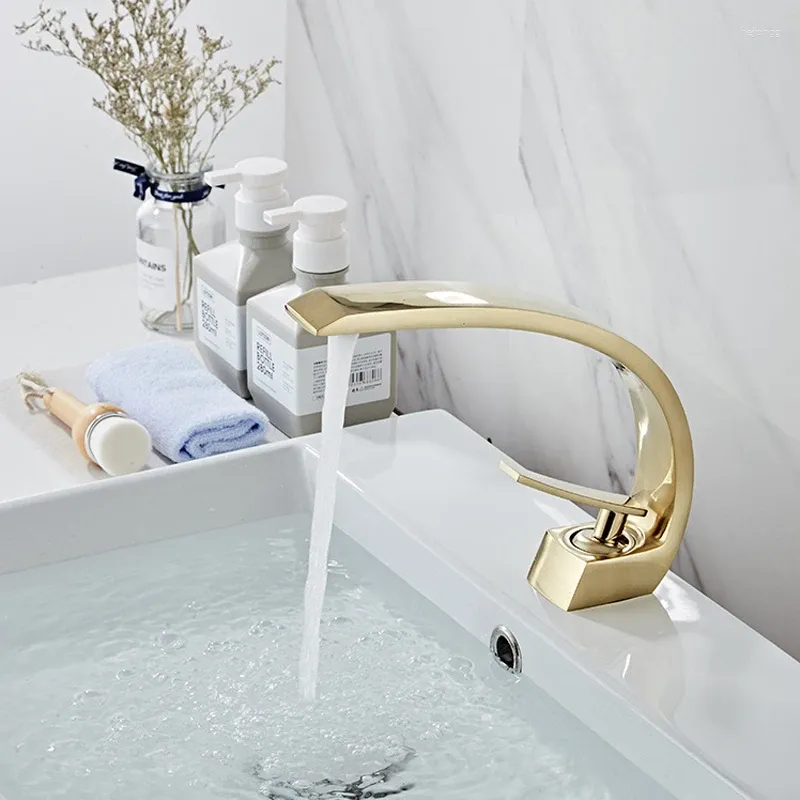 Banyo lavabo muslukları havza musluğu modern karıştırıcı musluk siyah/beyaz yıkama tek sap ve soğuk şelale