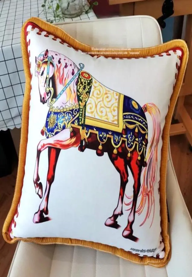 Taie d'oreiller design de luxe housse de coussin de qualité supérieure motif de chariot d'impression de pompon de signalisation 5050cm pour le bureau décoratif à la maison 7157034