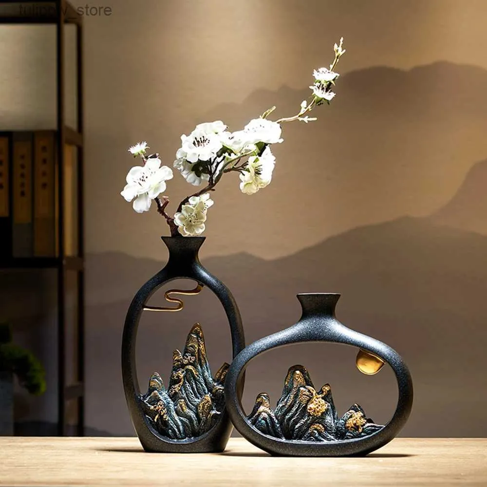 Vases New ical Style Black Hollowed-out Mountain and Sea Landscape Vase for Dried Flower Home Decor Living Room Tabletop Ornament L240309