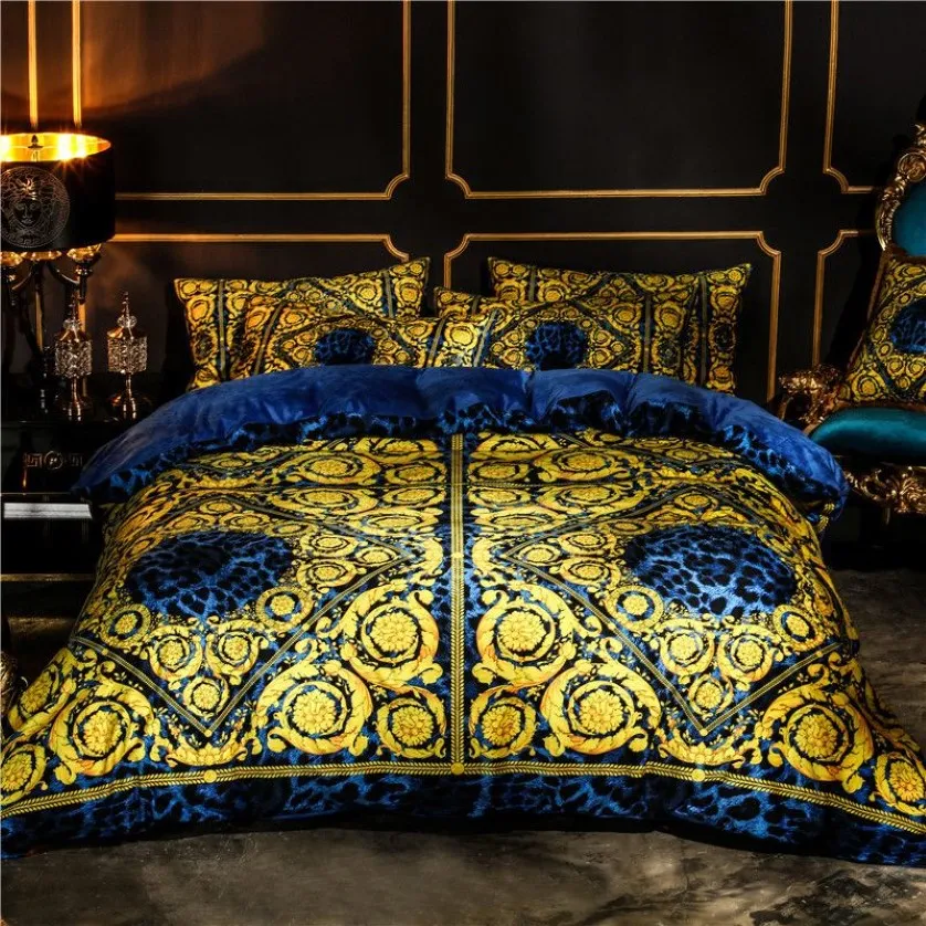 ホワイトゴールドヨーロッパの贅沢なクラシック寝具セット冬の厚いベルネルフリースフリース羽毛布団カバーベッドリネンフィットシート枕カバーC316T
