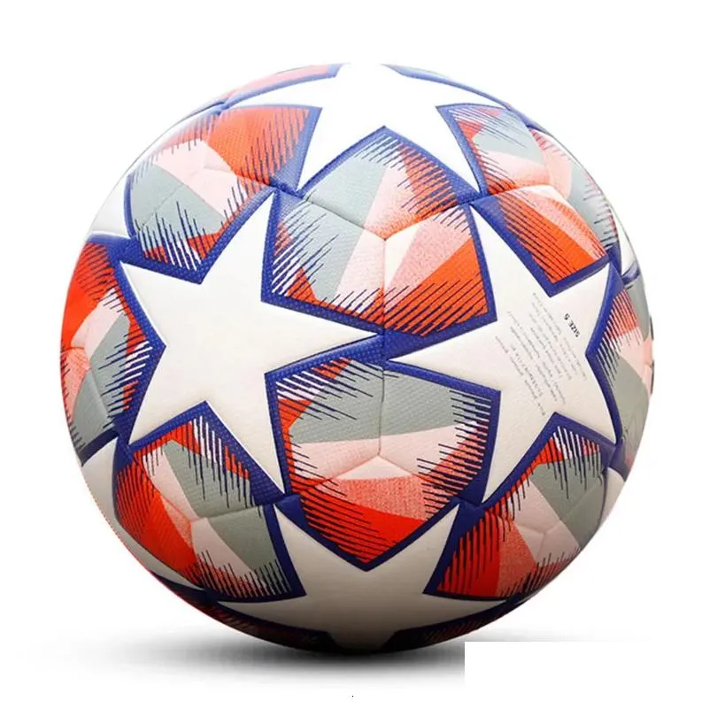 Ballen Pro Soccer Ball Officiële maat 5 Drie lagen Slijtvast Duurzaam Zacht Pu-leer Naadloos Team Match Groepstraining Game Play Dhzrp