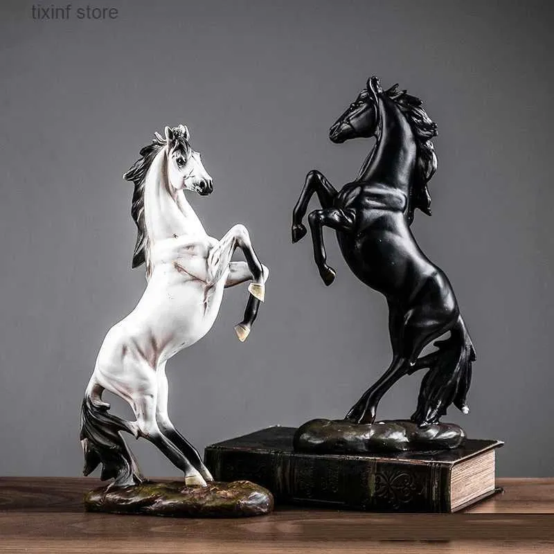 Decoratieve Objecten Beeldjes Europese Stijl Paard Sculptuur Hars Dier Standbeeld Decoratie Souvenir Cadeau Woonkamer Kantoor Studie Desktop Decoratie T240309