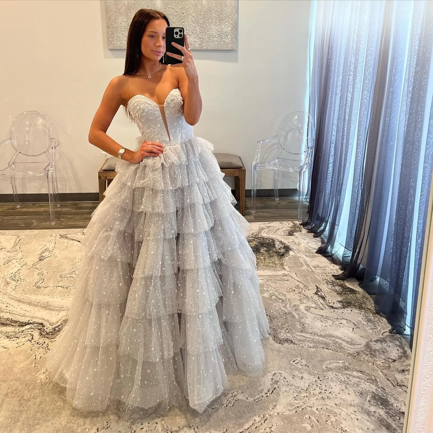 Silver Grey Ball Gown Prom Dress Sweetheart Formal Evening Dresses Elegant Tiered Skirt Party Gowns For Special Occasions Pearls Pageant Quinceanera Robe De Soiree From 177 95 DHgate