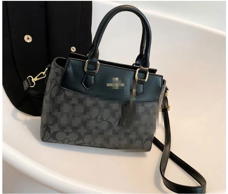 TTQ Lüks El çantası Deri Tasarımcı Crossbody Çanta Kadınların Omuz Kayışı Çanta Baskı Cüzdan Tasarımcıları Çantalar Moda Kılıfları Alışveriş Çantaları 0C201