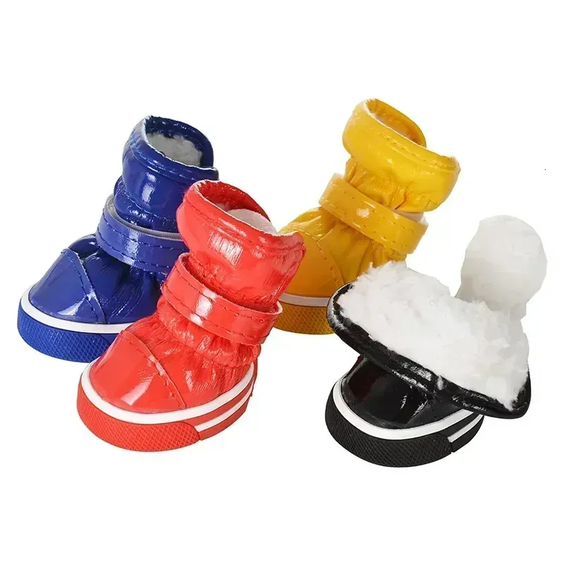 Slip imperméable en cuir chaussures PU chaud chiens de compagnie hiver petit chien de neige chiot 4pcsset bottes Chihuahua pour 240228