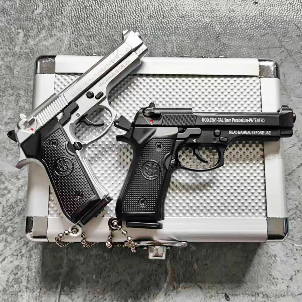 Gun Toys 1 3 Mini Colt 1911 Pistol Model Alloy 92f Keychain G17 Detachable Fake Gun Collection Pendants with Box for Adult Gift T240314