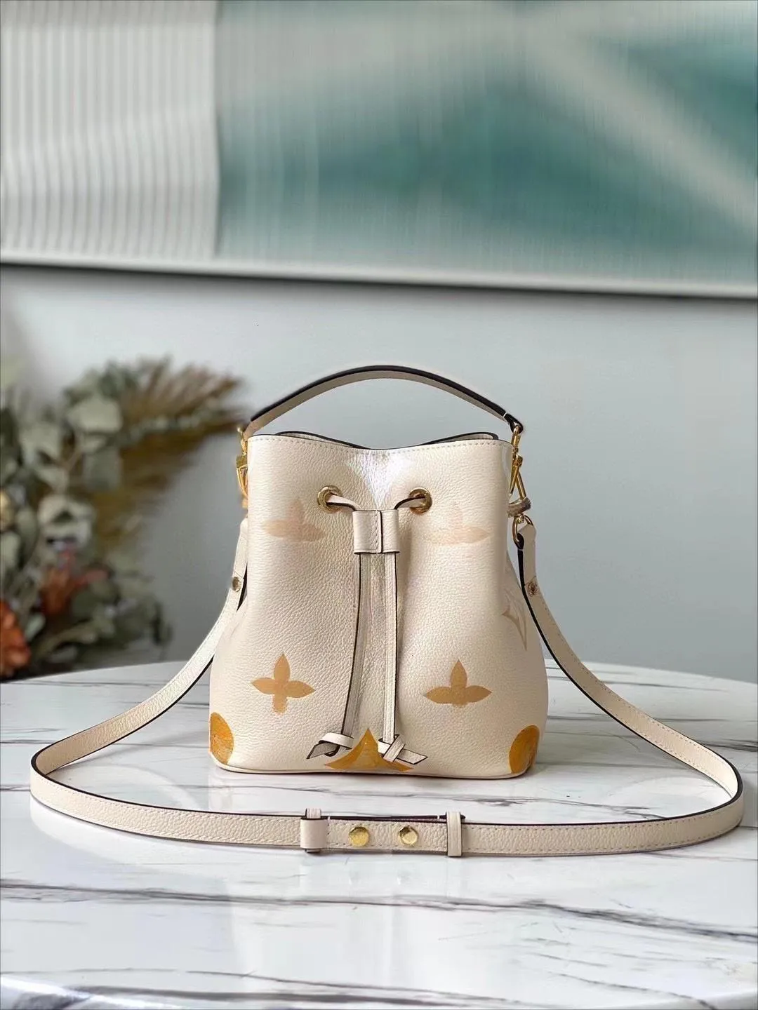 10A Bag Vintage Cowhide Totes Women Shoulder Crossbody Bags Top Quality Designer Handbags Bucket Bag Lady Purses