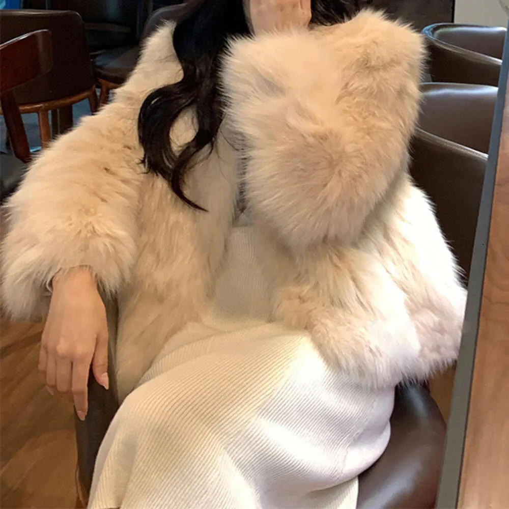 Haining 2023 Winter New Women's Short Style Imitation Fox Fur Coat Rabbit Hair 244982