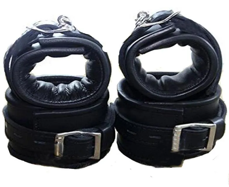 Leather Hands Ankles Soft Padded Hand s Ankle s Sex Bondage Restraints BDSM Sex Toys For Couple C18112701270L5260002