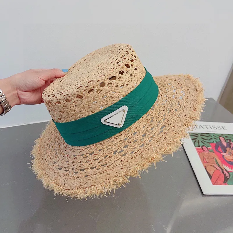 Chapéus de balde de designer para mulheres chapéu de palha de aba larga moda ajustada ráfia cap de grama mens triangular bonés praia baldes chapéu p sunhat férias 2403094xq