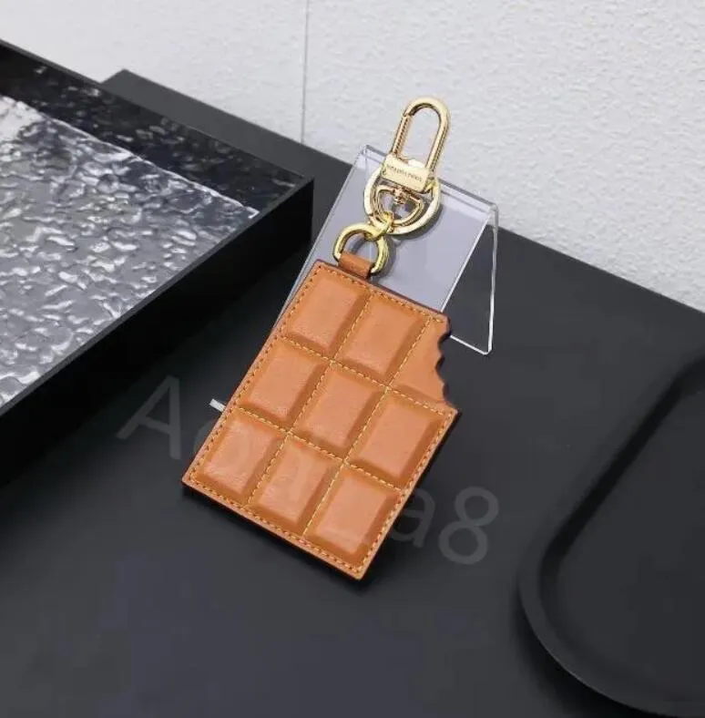 Fashion Black Brown Chocolate Bar Keychains Delicious Chocolate Leather Metal Pendant Key Ring Classics Monogram Charm CAR Keychain Men Women Louise Vutton Viuton