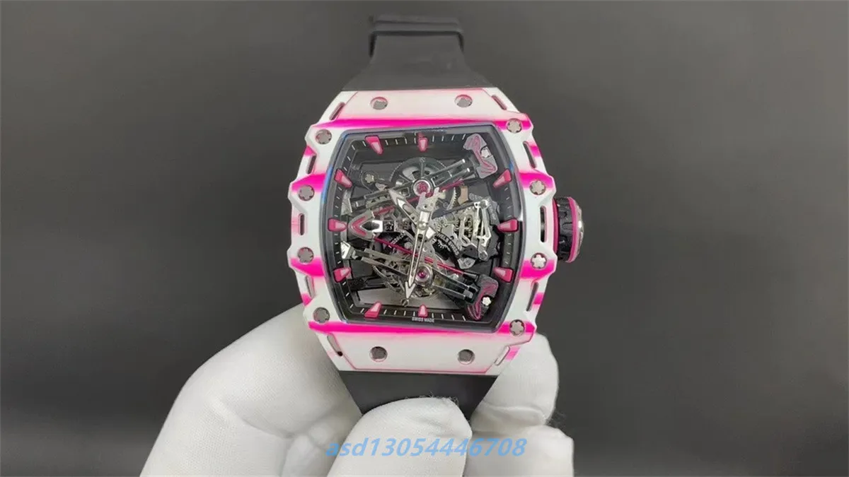 2024 Nouvelle montre pour hommes RM38-02 Mouvement Tourbillon Verre saphir Miroir en verre Bracelet en caoutchouc naturel Coque en fibre de carbone rose Profondeur étanche à 100 m