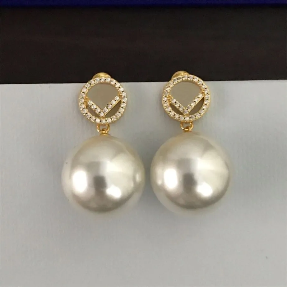 Fashion Brand Womens Earring Studs With Pearls F Designers Women Ear Rings Party Suit Luxury Wedding Jewelry Premium Jewelrys298K