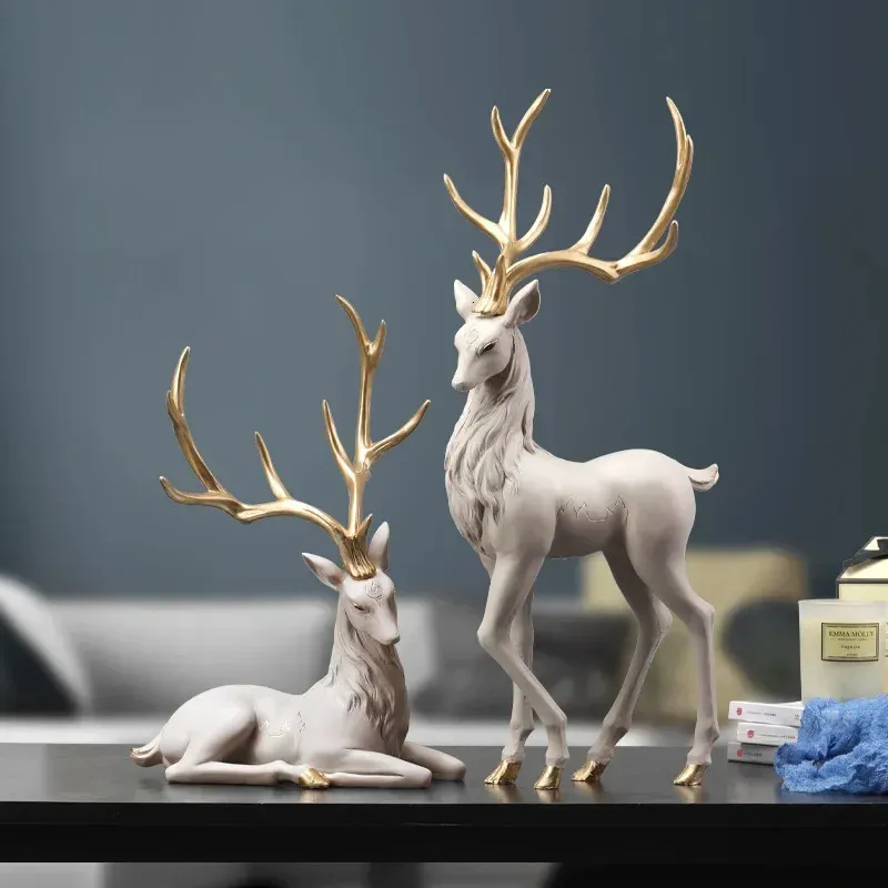 High End hjortstaty Reindeer Figurer Harts Skulptur för vardagsrum Luxury Home Decoration Nordic Tabletop Ornaments 240304