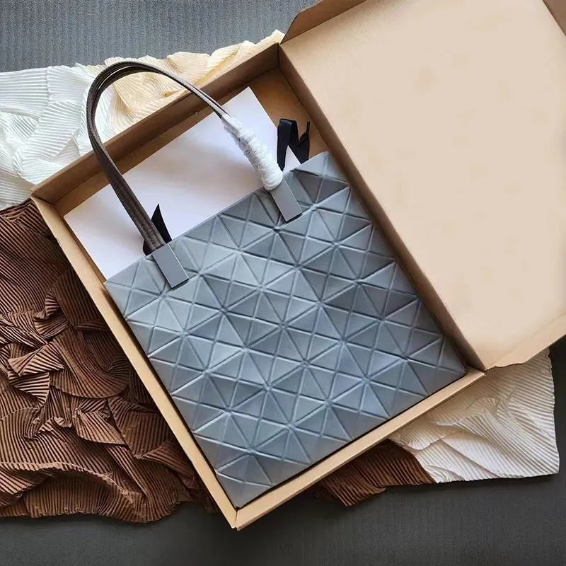 Sac de designer Sacs fourre-tout pour femmes Denim Vintage épaule toile sac à main sacs sous les bras imprimer sac à dos sac à dos matériel doré