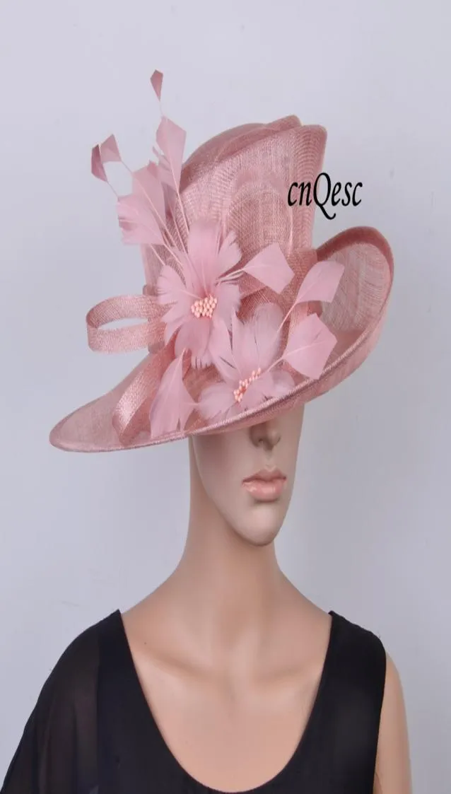 Ny Blush Pink Sinamay Hat Formal Church Hat Sinamay Fascinator Fedora med fjäderblomma för Kentucky Derbywedding5880181