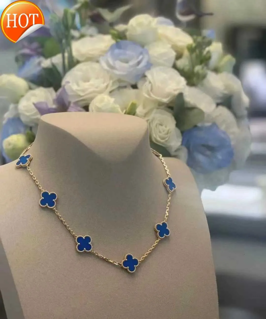 Mode luxe 4/quatre feuilles trèfle dix fleurs quatre herbes collier femmes lumière luxe V or épais placage 18K Rose bleu Jade médaille haute qualité sens V0VE