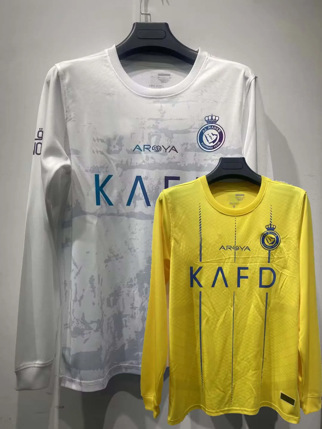 Långärmade spelare fans Saudiarabien Al Nassr Soccer Jerseys 2023 2024 Ronaldo Mane Brozovic Fofana Alex Telles A.Talisca Laporte Otavio 23 24 Fotboll Full skjorta