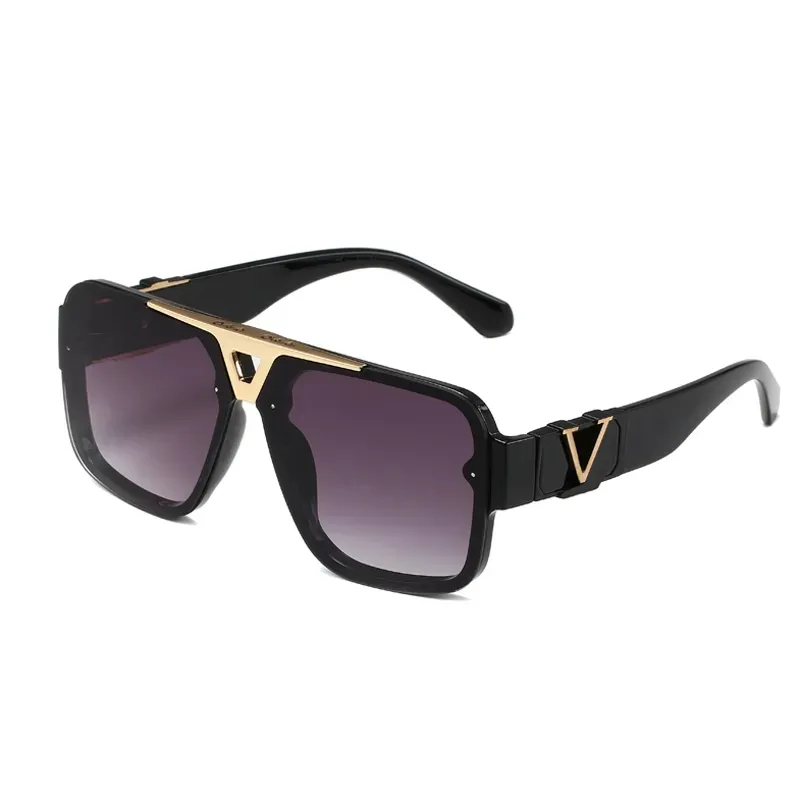 Nouveaux lunettes de soleil de mode carrées pour hommes femmes cadre noir argent miroir fleur lettre lentille conduite marque lunettes de soleil lunettes de sport en plein air avec boîte 2024