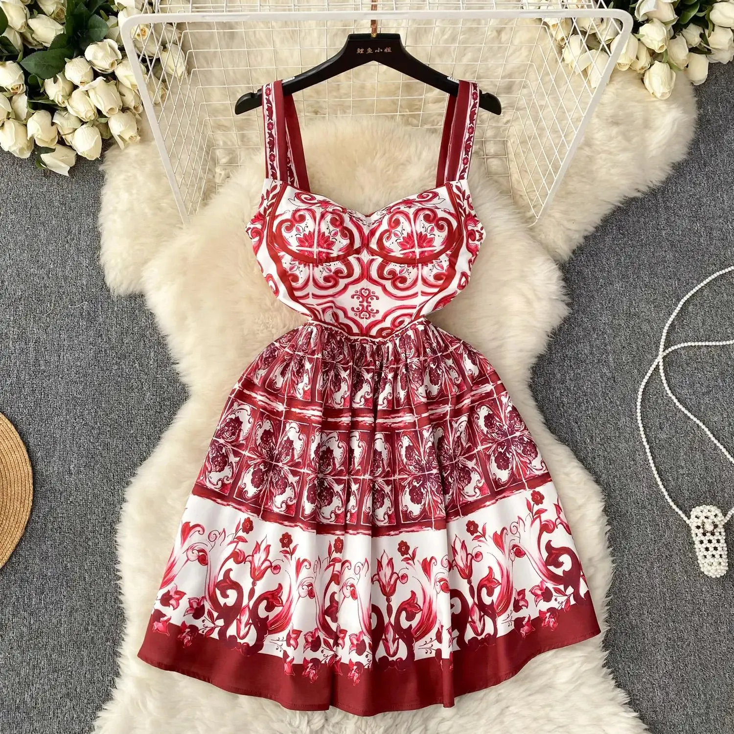 2024 Casual Dresses Summer Runway Red Blue and White Porcelain Dress Women's Spaghetti Strap Floral Print Cup vadderad Holiday Beach Mini Vestido