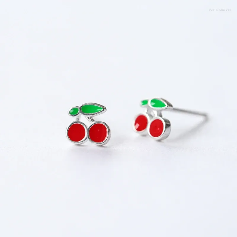 Boucles d'oreilles en argent Sterling 925, clous d'oreille en forme de cerise faits à la main, tempérament à la mode, petits fruits frais et sucrés, accessoires pour femmes