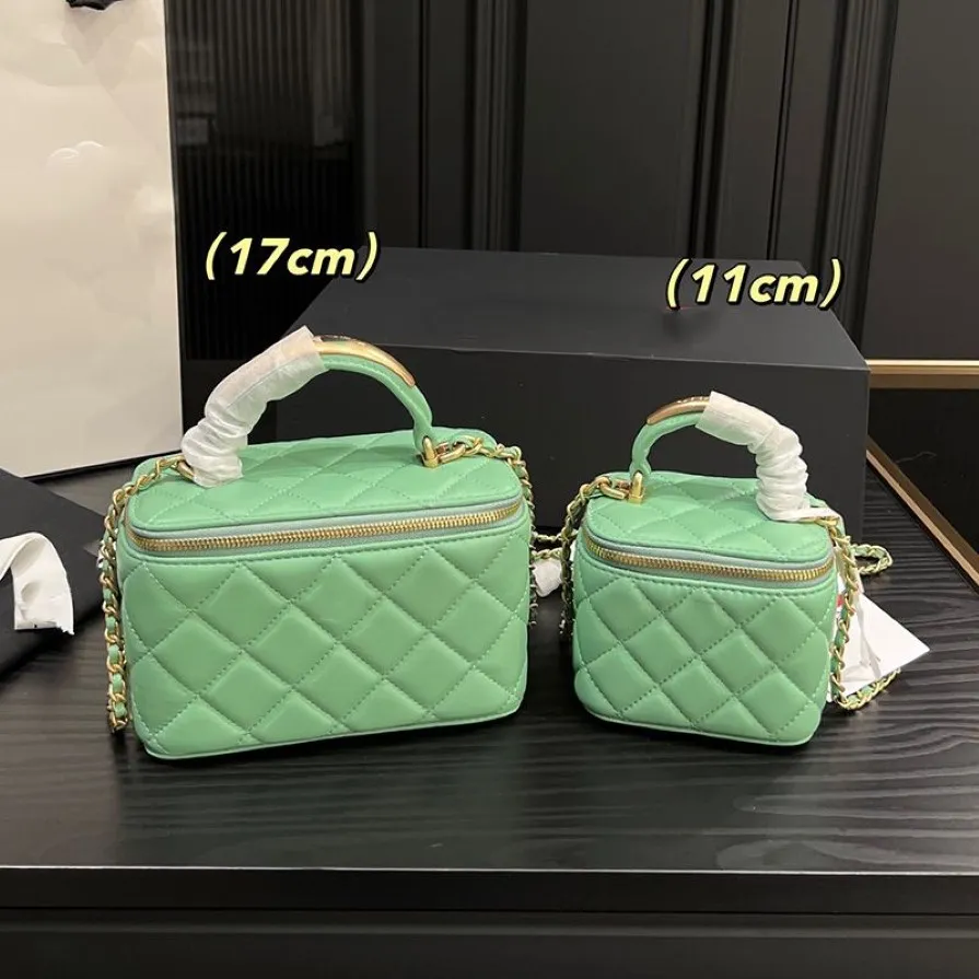 23ss Womens Green Designer Lambskin Vanity Box Bags com espelho Top Metal Handle Totes Classic Mini Card Holder Gold Cosmetic Case193C