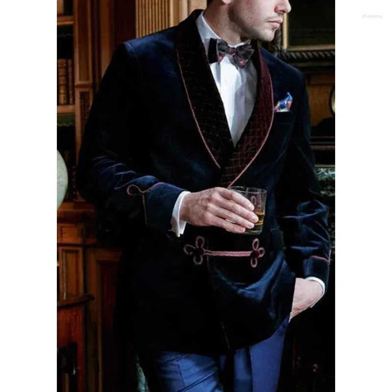 Mäns kostymer Enkelbröst formell middag Blazer Navy Blue Velvet Prom Men Suit Jacket Shawl Lapel Custom Man Fashion Coat 2024