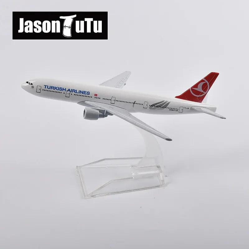 Jason tutu 16cm turco boeing 777 avião modelo aeronaves diecast metal 1/400 escala avião modelo presente coleção gota 240306