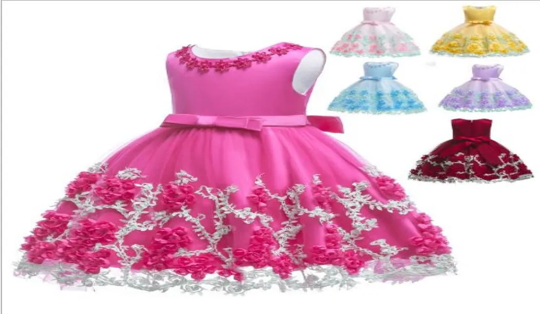 1st Baby Girls Pearl Flower Mesh Spets Patchwork Princess Dress Kids Ruffle Parted Party Dress Wedding Dressing Dopinging Dresses 1943594